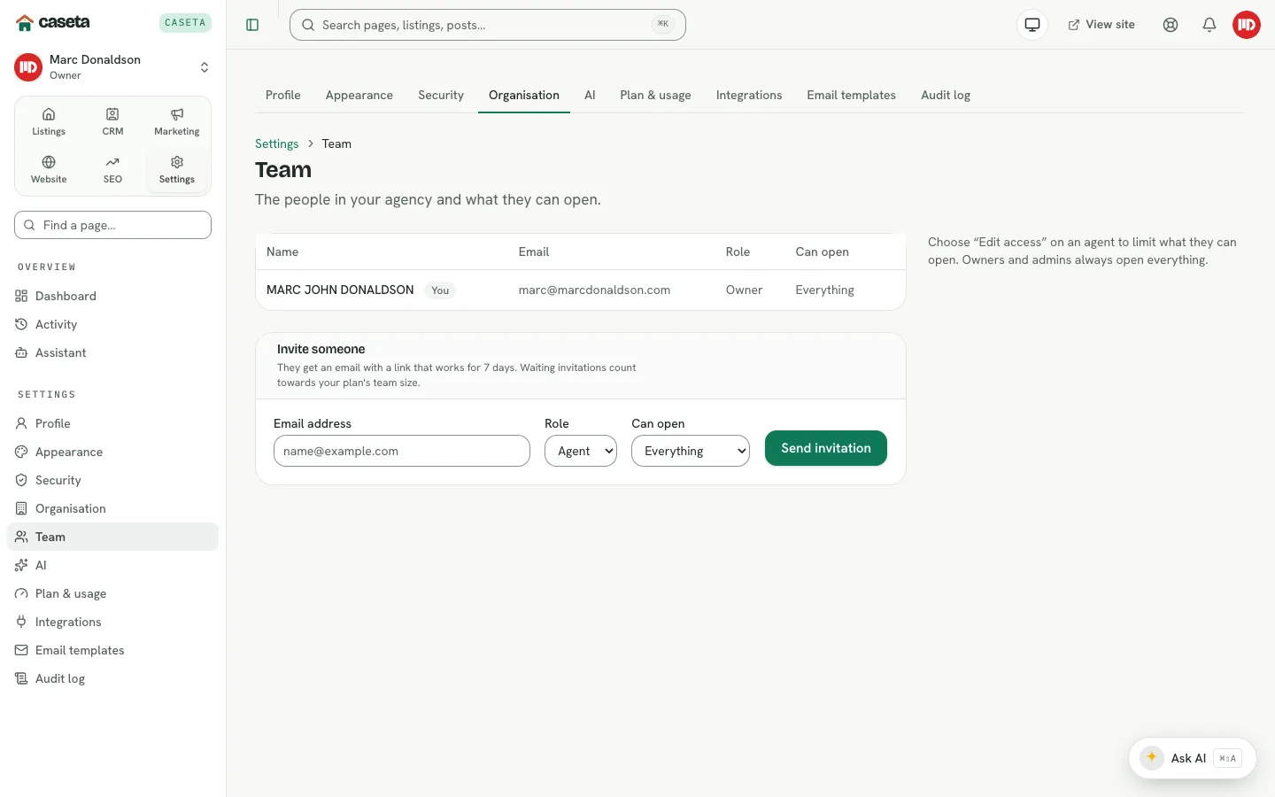 Team page with members, invitations and invite form